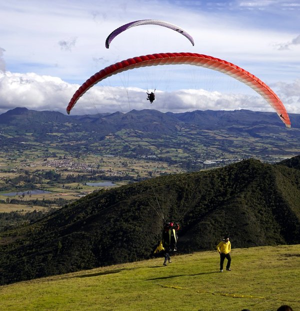 Quelle est la meilleure période pour faire du parapente au-dessus de la Cappadoce, Turquie ?